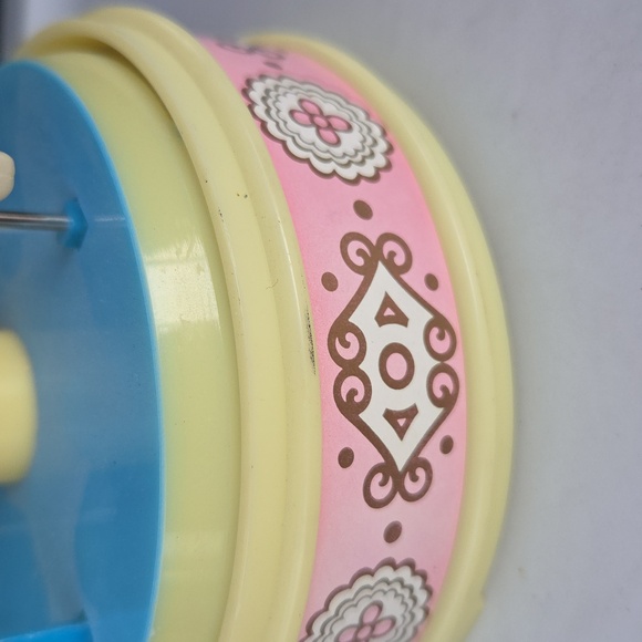 Classic Horse Carousel Music Box 1970's - Picture 7 of 10